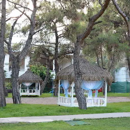 Tac'un Nisa Resort